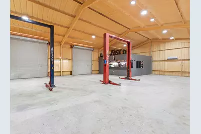 117 Business Dr, Kerrville, TX 78028 - Photo 12