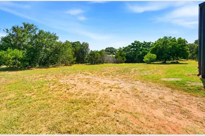 117 Business Dr, Kerrville, TX 78028 - Photo 30