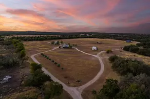 237 Twisted Timbers Rd, Fredericksburg, TX 78624 - Photo 2