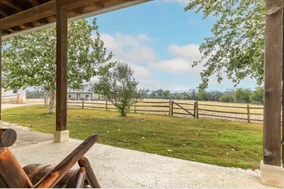 237 Twisted Timbers Rd, Fredericksburg, TX 78624 - Photo 10