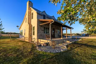 237 Twisted Timbers Rd, Fredericksburg, TX 78624 - Photo 8