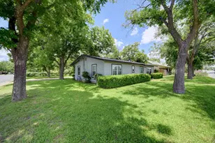 599 E Hwy St, Fredericksburg, TX 78624 - Photo 32
