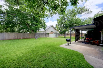 599 E Highway St, Fredericksburg, TX 78624 - Photo 30