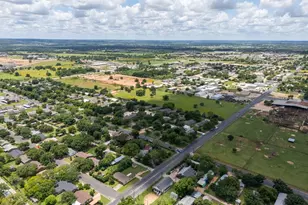 599 E Hwy St, Fredericksburg, TX 78624 - Photo 38