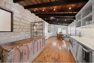 419 W San Antonio St, Fredericksburg, TX 78624 - Photo 16