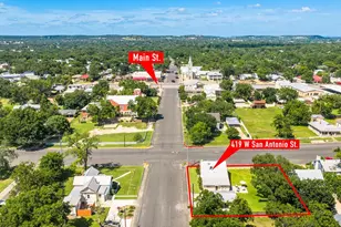 419 W San Antonio St, Fredericksburg, TX 78624 - Photo 46