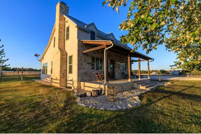 237 Twisted Timbers Rd, Fredericksburg, TX 78624 - Photo 8