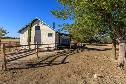237 Twisted Timbers Rd, Fredericksburg, TX 78624 - Photo 70
