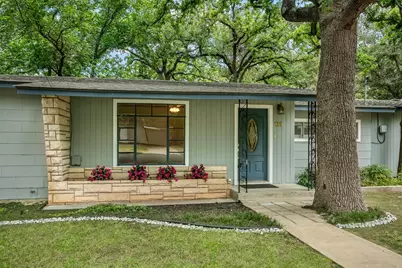 111 Beverly Dr, Fredericksburg, TX 78624 - Photo 1