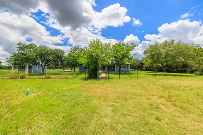 341 River View Rd, Fredericksburg, TX 78624 - Photo 32