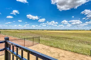 211 Interlaken St, Fredericksburg, TX 78624 - Photo 28