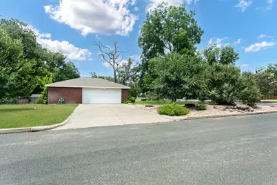 301 W Hackberry St, Fredericksburg, TX 78624 - Photo 26