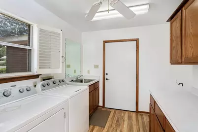 301 W Hackberry St, Fredericksburg, TX 78624 - Photo 24