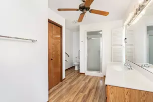 301 W Hackberry St, Fredericksburg, TX 78624 - Photo 22