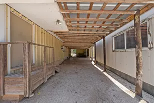 1709 N Llano St, Fredericksburg, TX 78624 - Photo 26
