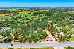 1709 N Llano St, Fredericksburg, TX 78624 - Photo 12