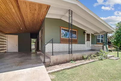 510 S Columbus, Fredericksburg, TX 78624 - Photo 4