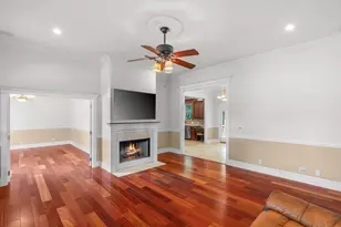 408 W Creek St, Fredericksburg, TX 78624 - Photo 6