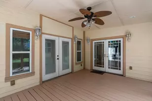 408 W Creek St, Fredericksburg, TX 78624 - Photo 24