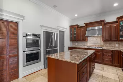 408 W Creek St, Fredericksburg, TX 78624 - Photo 10