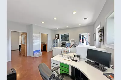 37 Royal Oaks Loop, Fredericksburg, TX 78624 - Photo 10