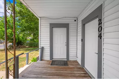 204 Davis Street, Kerrville, TX 78028 - Photo 20