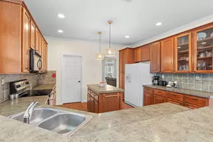 514 Bluebonnet, Fredericksburg, TX 78624 - Photo 10