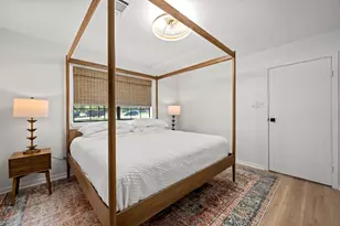 512 W Pecan St, Johnson City, TX 78636 - Photo 10