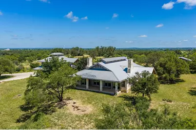 1128 County Rd 312, Llano, TX 78643 - Photo 4