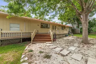 308 Tanglewood Dr, Fredericksburg, TX 78624 - Photo 22
