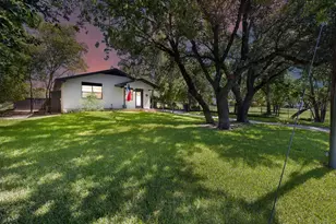500 Cross Mountain Dr, Fredericksburg, TX 78624 - Photo 20