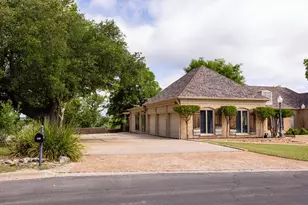 418 N Coronado Dr, Kerrville, TX 78028 - Photo 50