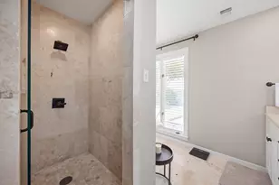 418 N Coronado Dr, Kerrville, TX 78028 - Photo 18