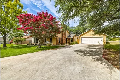 1445 N Gloucester Point, Kerrville, TX 78028 - Photo 12