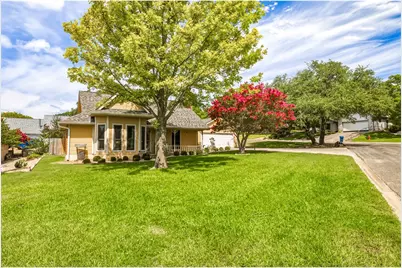 1445 N Gloucester Point, Kerrville, TX 78028 - Photo 22