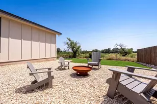 912 Smokey Oak Dr, Fredericksburg, TX 78624 - Photo 36