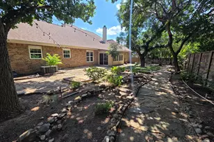 2150 Hedgestone, Fredericksburg, TX 78624 - Photo 16