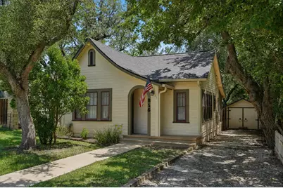 816 Wheless Ave, Kerrville, TX 78028 - Photo 2