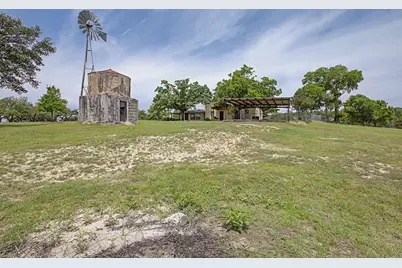 5709 Ranch Rd 965, Fredericksburg, TX 78624 - Photo 4