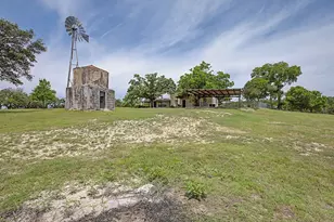 5709 Ranch Rd 965, Fredericksburg, TX 78624 - Photo 4