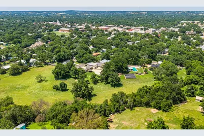 311 S Crockett St, Fredericksburg, TX 78624 - Photo 64