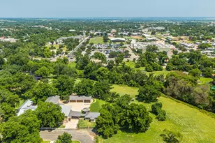 311 S Crockett St, Fredericksburg, TX 78624 - Photo 66