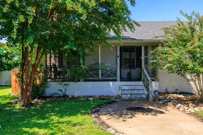 1009 W Main St, Kerrville, TX 78028 - Photo 44