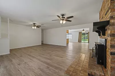 114 N Crestwood Dr, Fredericksburg, TX 78624 - Photo 8