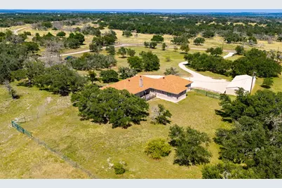 5078 Friedrich Rd, Fredericksburg, TX 78624 - Photo 36