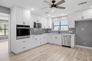 5078 Friedrich Rd, Fredericksburg, TX 78624 - Photo 8