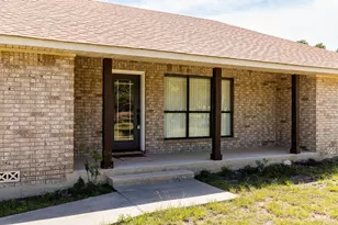 5078 Friedrich Rd, Fredericksburg, TX 78624 - Photo 4