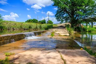 1670 Fm 2093, Fredericksburg, TX 78624 - Photo 14