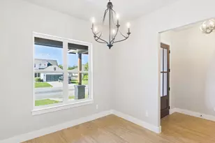 110 Parlin Ln, Fredericksburg, TX 78624 - Photo 4