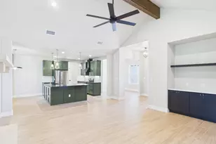 110 Parlin Ln, Fredericksburg, TX 78624 - Photo 8